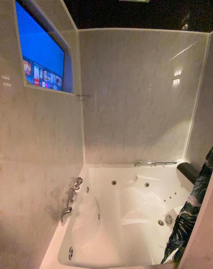 Wns Hotel Лондон Екстериор снимка