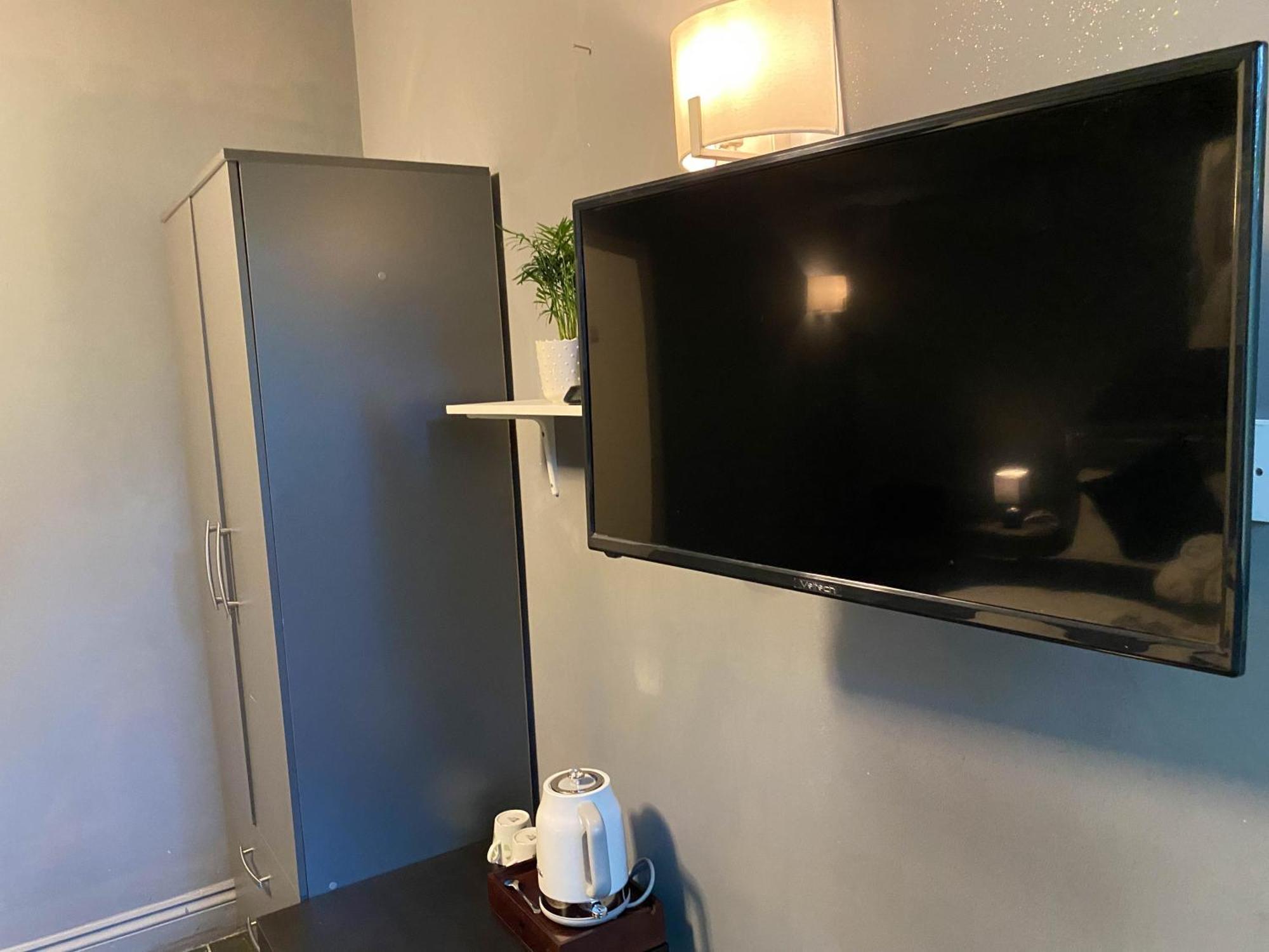 Wns Hotel Лондон Екстериор снимка
