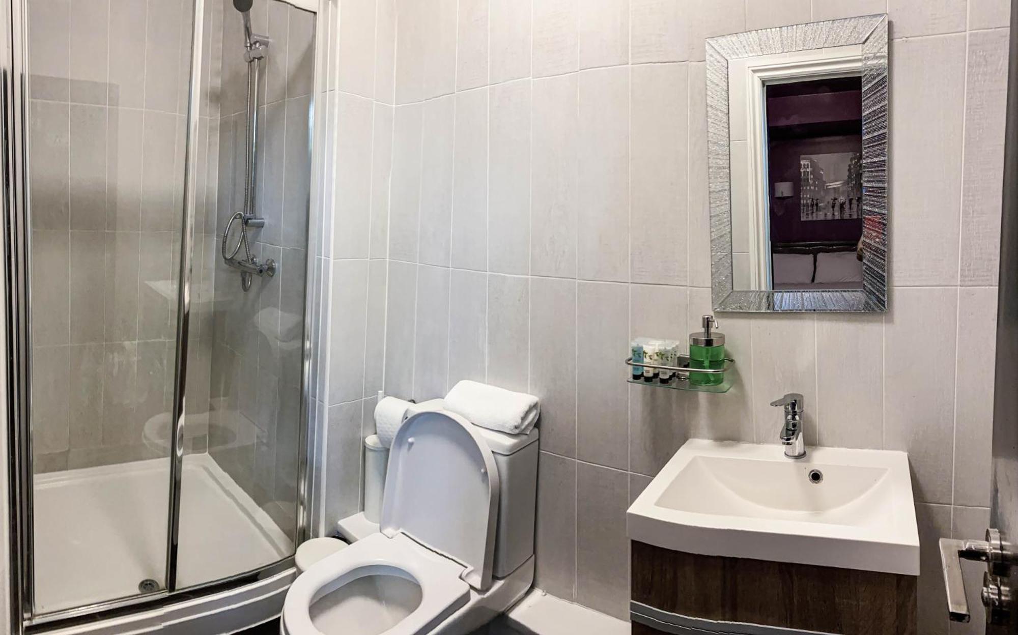 Wns Hotel Лондон Екстериор снимка