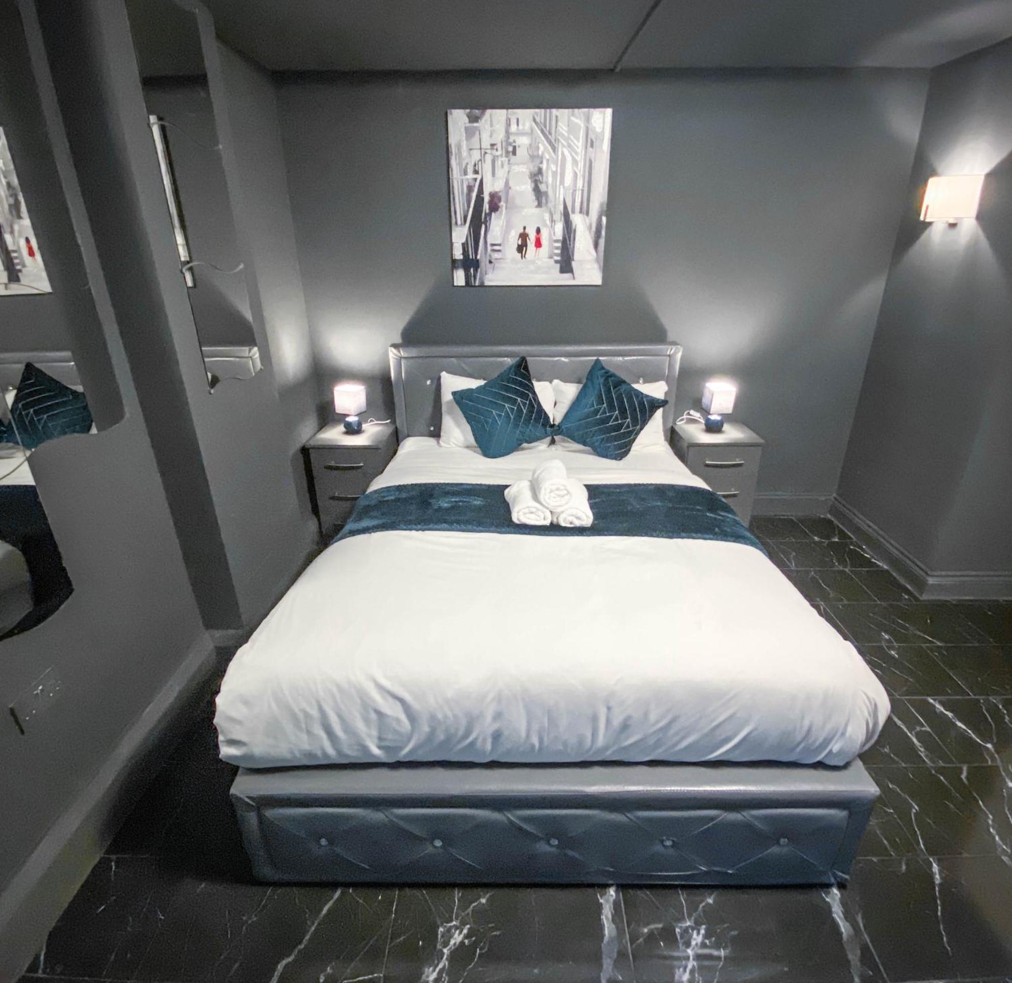 Wns Hotel Лондон Екстериор снимка