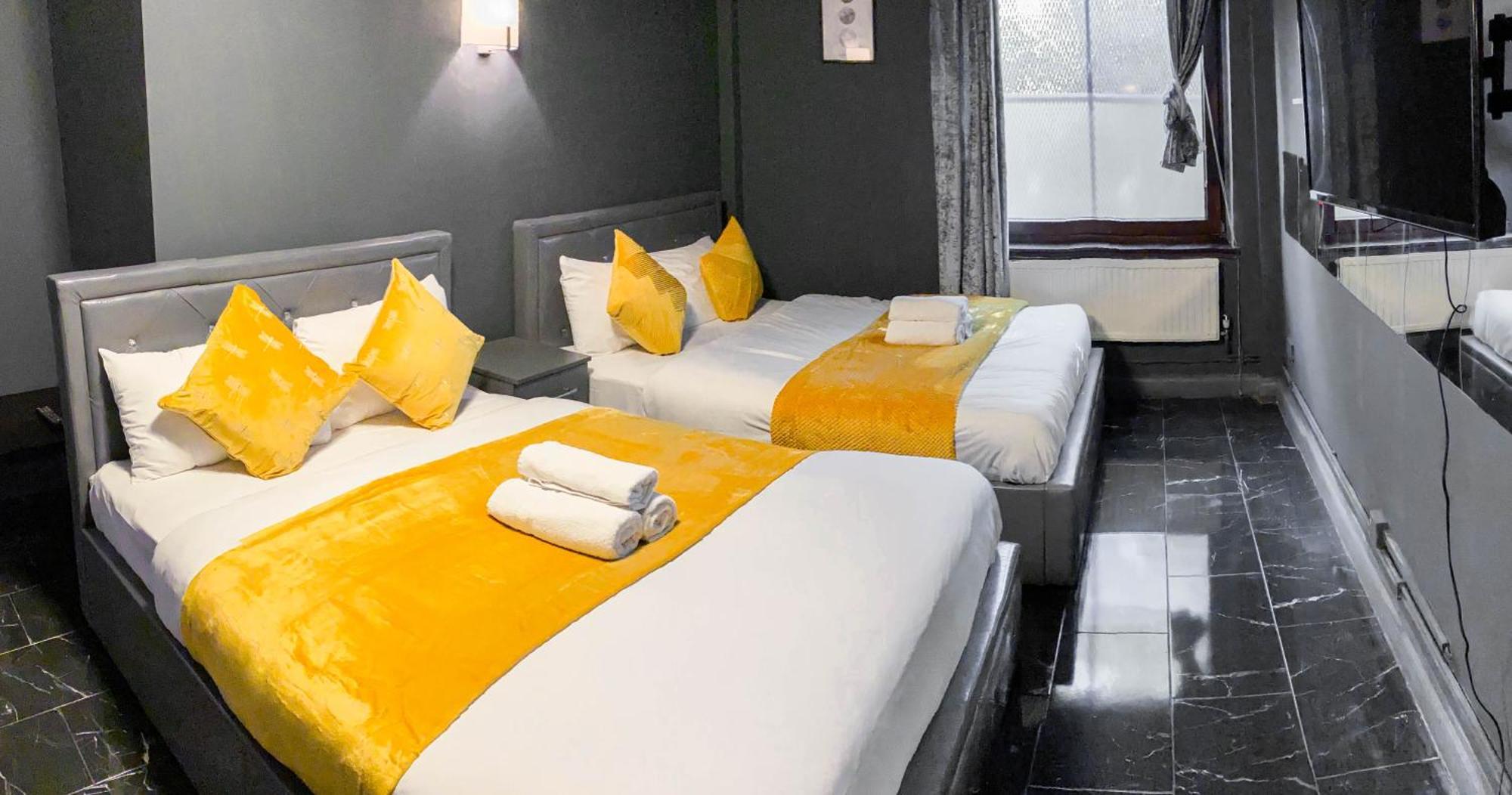 Wns Hotel Лондон Екстериор снимка